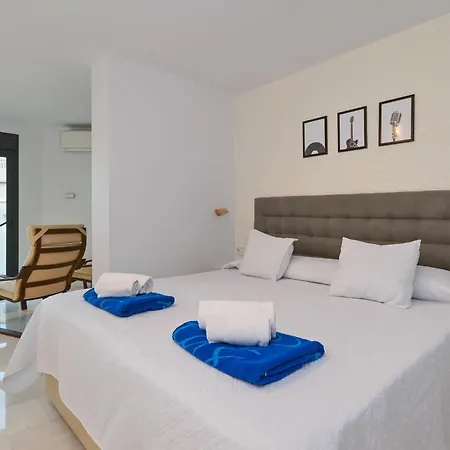 Anna Y Emma By Aguilarent Villa *